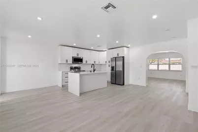 3341 NW 7th St, Lauderhill, FL 33311 - Photo 4