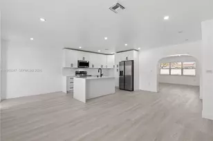 3341 NW 7th St, Lauderhill, FL 33311 - Photo 4