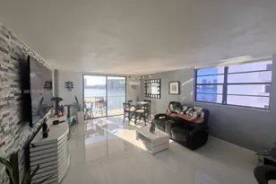 17878 N Bay Rd, Sunny Isles Beach, FL 33160 - Photo 14