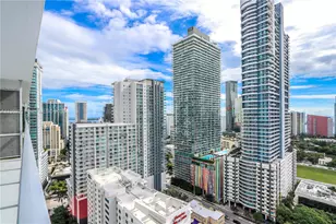 79 SW 12th St, Miami, FL 33130 - Photo 2