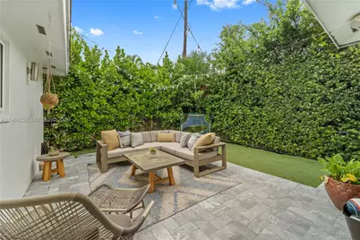 721 Bird Rd, Coral Gables, FL 33146 - Photo 20