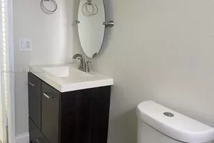 1463 Lake Crystal Dr, West Palm Beach, FL 33411 - Photo 8