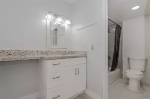9150 Fontainebleau Blvd, Miami, FL 33172 - Photo 24
