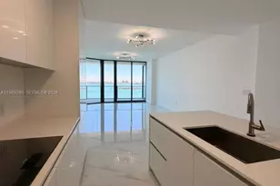700 NE 24th St, Miami, FL 33137 - Photo 6