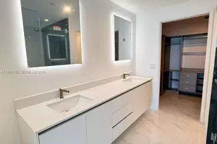 700 NE 24th St, Miami, FL 33137 - Photo 2