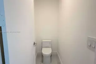 700 NE 24th St, Miami, FL 33137 - Photo 4