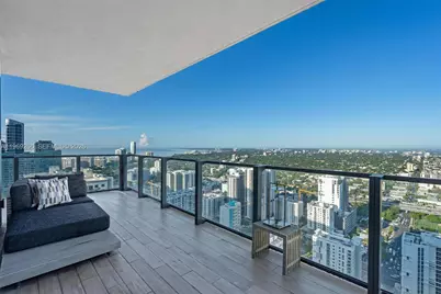 88 SW 7th St #3801, Miami, FL 33130 - Photo 18