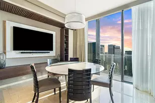 88 SW 7th St, Miami, FL 33130 - Photo 12