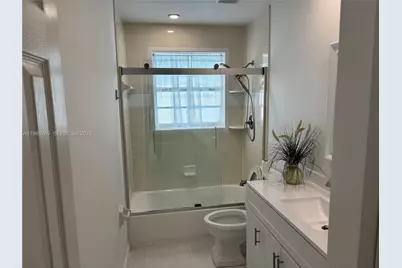 6751 Cleveland St, Hollywood, FL 33024 - Photo 4