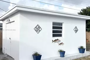 6751 Cleveland St, Hollywood, FL 33024 - Photo 12