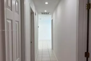 6751 Cleveland St, Hollywood, FL 33024 - Photo 10