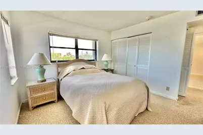 330 SE 20th Ave #303, Deerfield Beach, FL 33441 - Photo 18