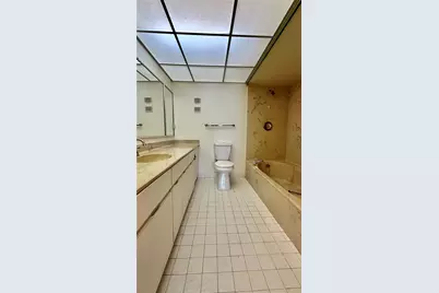 330 SE 20th Ave #303, Deerfield Beach, FL 33441 - Photo 22