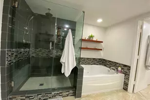 50 Biscayne Blvd, Miami, FL 33132 - Photo 22