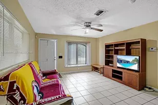 1931 NE 2nd Ave, Pompano Beach, FL 33060 - Photo 24