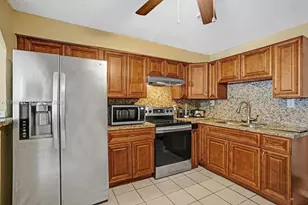 1931 NE 2nd Ave, Pompano Beach, FL 33060 - Photo 20