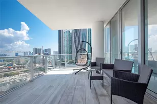 851 NE 1st Ave, Miami, FL 33132 - Photo 28