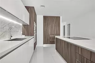 851 NE 1st Ave, Miami, FL 33132 - Photo 8