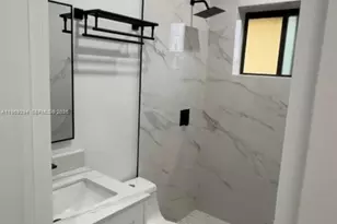 1085 NW 191st St, Miami Gardens, FL 33169 - Photo 4