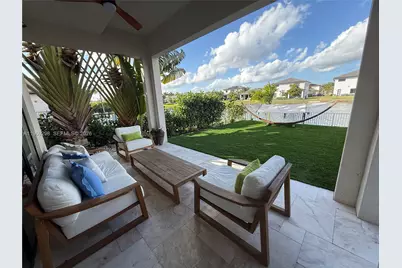 17507 SW 43rd St, Miramar, FL 33029 - Photo 2