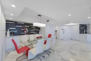 19195 NE 36th Ct, Aventura, FL 33180 - Photo 6