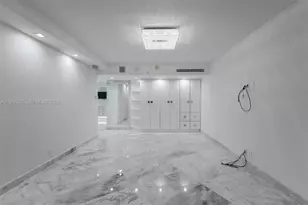 19195 NE 36th Ct, Aventura, FL 33180 - Photo 12