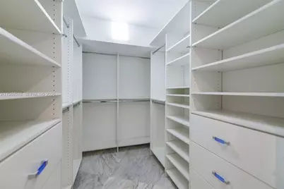 19195 NE 36th Ct #2707, Aventura, FL 33180 - Photo 32