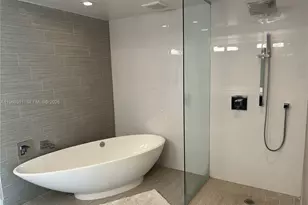 300 Sunny Isles Blvd, Sunny Isles Beach, FL 33160 - Photo 16