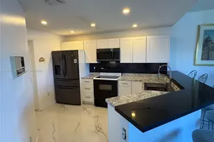 15490 SW 47th St, Miami, FL 33185 - Photo 16