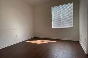 10844 NW 84th St, Doral, FL 33178 - Photo 14