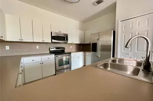 10844 NW 84th St, Doral, FL 33178 - Photo 10