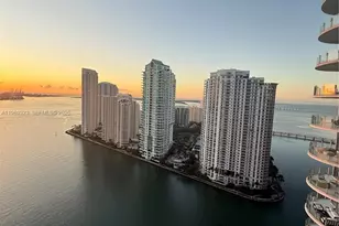 300 S Biscayne Blvd, Miami, FL 33131 - Photo 26