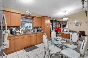 2775 W 71st Pl, Hialeah, FL 33016 - Photo 6