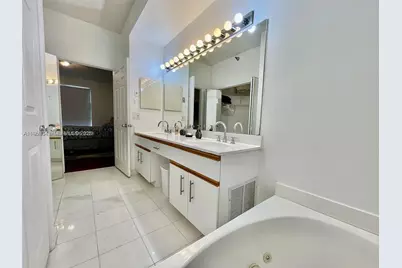 3400 NE 192nd St #PH7, Aventura, FL 33180 - Photo 8