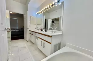 3400 NE 192 St, Aventura, FL 33180 - Photo 8