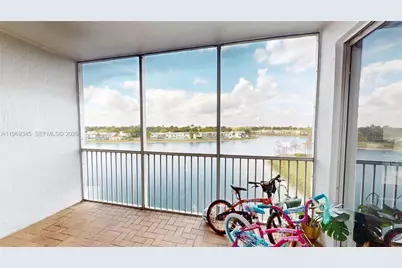 10730 NW 66th St #512, Doral, FL 33178 - Photo 1