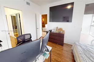 10730 NW 66th St, Doral, FL 33178 - Photo 92