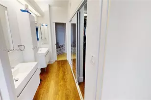 10730 NW 66th St, Doral, FL 33178 - Photo 36