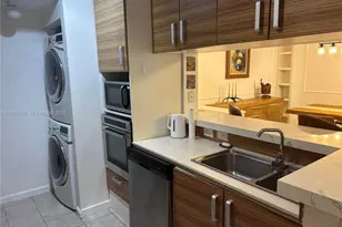 17150 N Bay Rd, Sunny Isles Beach, FL 33160 - Photo 14