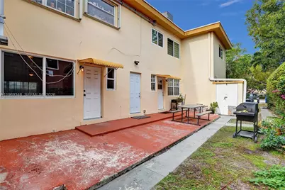 16791 NE 20th Ave #1, North Miami Beach, FL 33162 - Photo 28