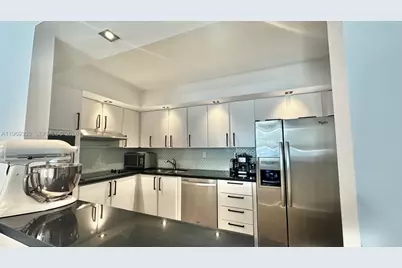 19370 Collins Ave #319, Sunny Isles Beach, FL 33160 - Photo 10