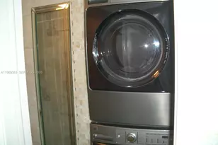 10900 SW 104th St, Miami, FL 33176 - Photo 30