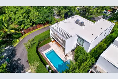 8660 Arboretum Ln, Miami, FL 33138 - Photo 2