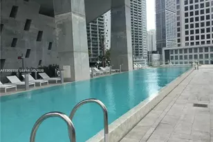 68 SE 6th St, Miami, FL 33131 - Photo 28