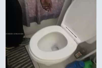 208 SW 1st Ct, Pompano Beach, FL 33060 - Photo 6