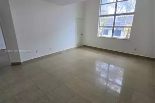 8007 W 6th Ave, Hialeah, FL 33014 - Photo 20