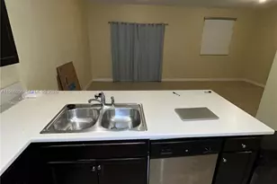 3405 SE 1st St, Homestead, FL 33033 - Photo 8