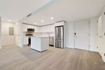 1504 Bay Rd #N-1208, Miami Beach, FL 33139 - Photo 2