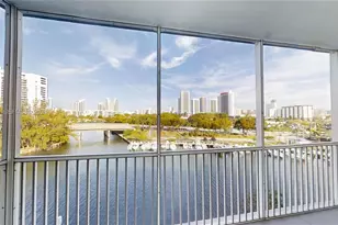 200 Diplomat Pkwy, Hallandale Beach, FL 33009 - Photo 30