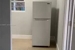 1285 NW 60th St, Miami, FL 33142 - Photo 2